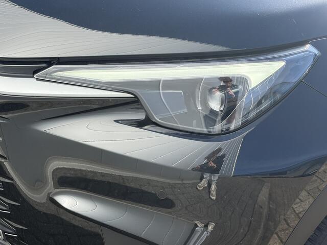 Lexus LBX Business Line 2WD Parkeer en Dodehoek Sensoren Stoel Stuur Verwarming