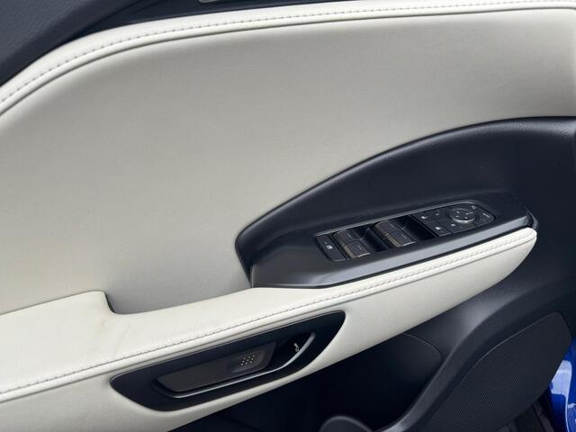 Lexus LBX Elegant 2WD | Mark-Levinson | 360' Camera | Stoelverwarming |