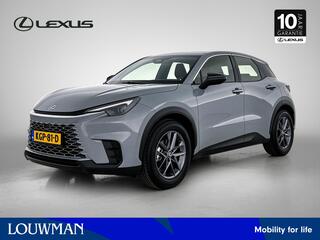 lexus-lbx-2wd--apple-carplay---and