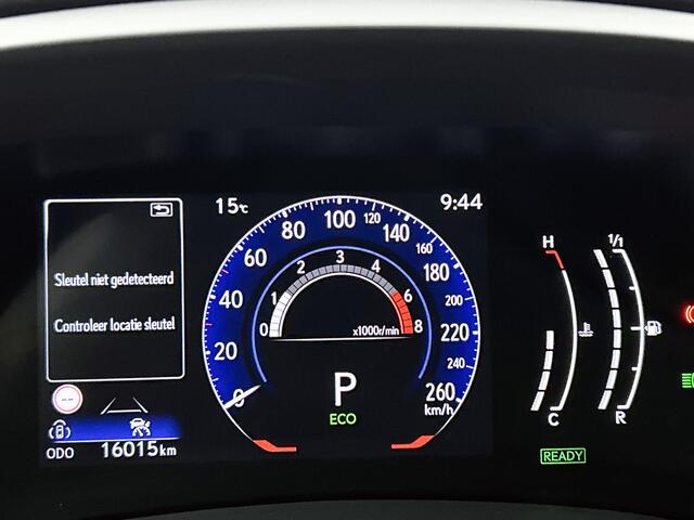 Lexus LBX Cool 2WD | Elektrische stoel met geheugen | Bi-Tone | Privacy Glass |