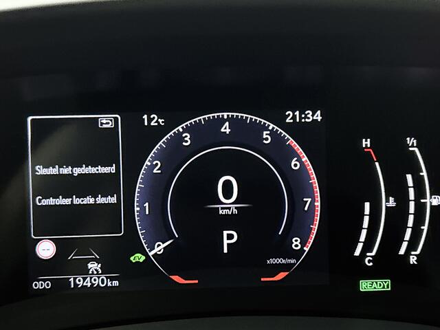 Lexus LBX Elegant 2WD | Leder | Stoelverwarming | 18" LM |