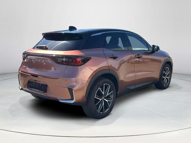 Lexus LBX 1.5 Hybrid Cool Advanced
