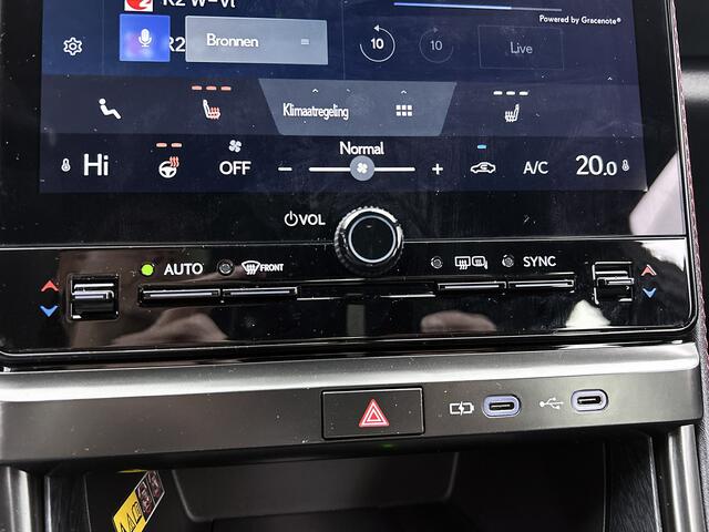 Lexus LBX Elegant 2WD | Tech Pack | Nieuw Zonder Kenteken | Stoelverwarming |