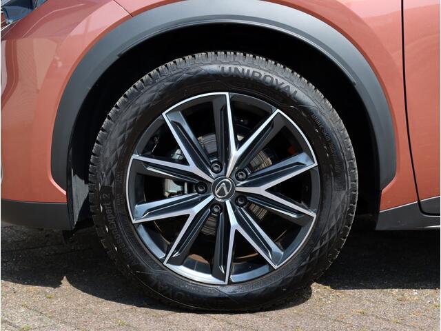 Lexus LBX Cool 2WD | Leder/Alcantara | Memory Seat | Dodehoek