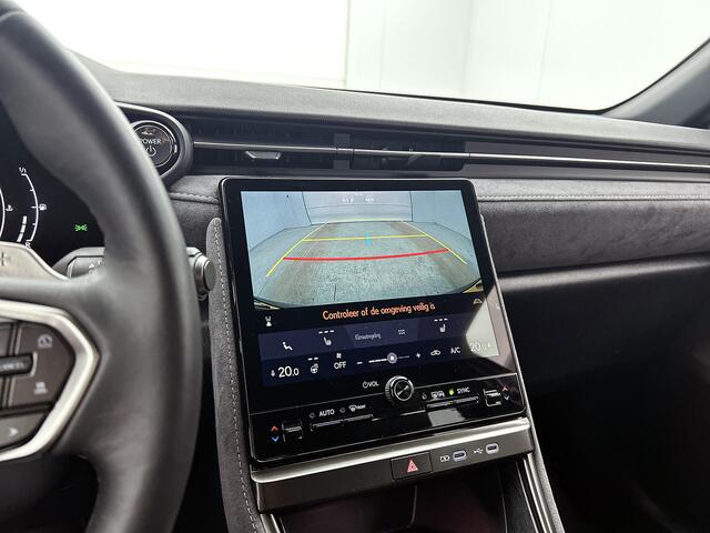 Lexus LBX Cool 2WD | Apple CarPlay / Android Auto (Navigatie) | BLS | PDC |