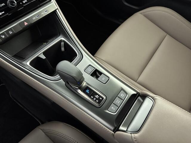 Lexus LBX Elegant 2WD + Advanced Pack | Mark Levinson Audio | 360° Camera |