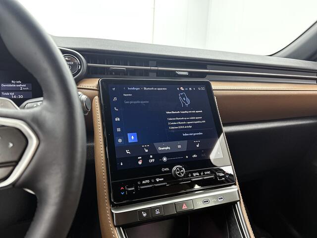 Lexus LBX Relax AWD | Mark Levinson | 360 Camera | Head-Up Display | Blindspot Monitor | Stoel+stuurverwarming | Parkeersensoren voor+achter | Elektrische achterklep |