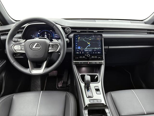 Lexus LBX Relax 2WD | Advanced Pack | Mark Levinson Audio |