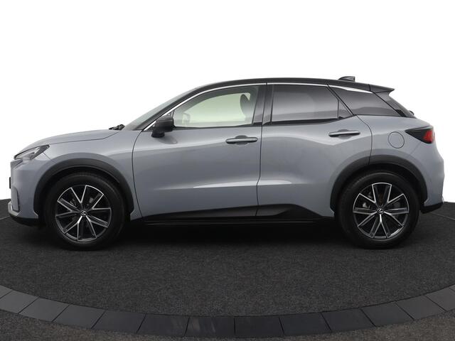 Lexus LBX Emotion 2WD | Lederen bekleding | 18 Inch Lichtmetalen velgen | Privacy Glass
