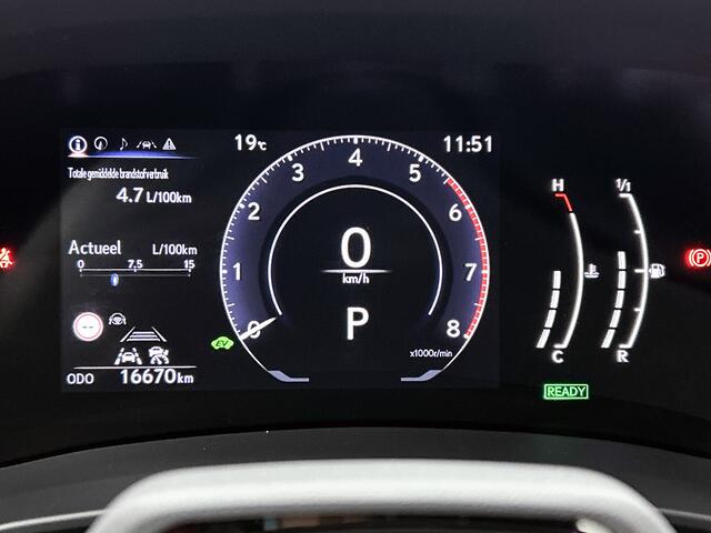 Lexus LBX Relax 2WD | Apple CarPlay / Android Auto (Navigatie) | PDC |