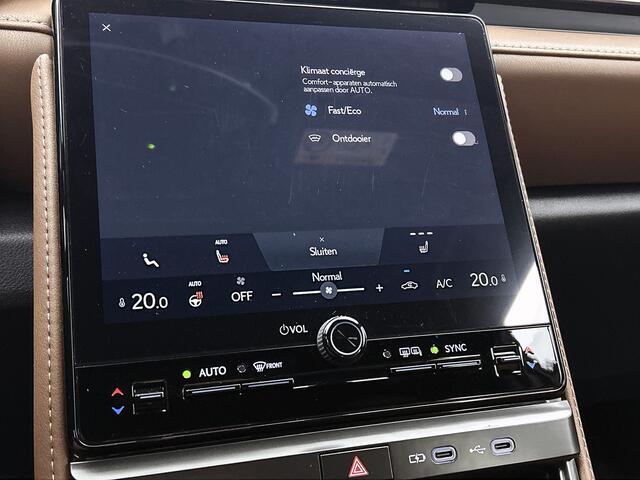 Lexus LBX Relax 2WD | Apple CarPlay / Android Auto (Navigatie) | PDC |