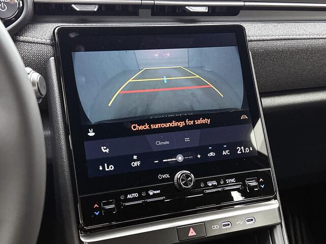 Lexus LBX 2WD | Apple CarPlay / Android Auto (Navigatie) |
