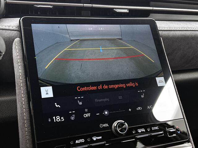 Lexus LBX Cool 2WD | Tech Pack | Memory Seat | Stoel+stuurverwarming | Blind Spot Monitor | Parkeersensoren voor+achter | Elektrische achterklep | Draadloze telefoonlader |