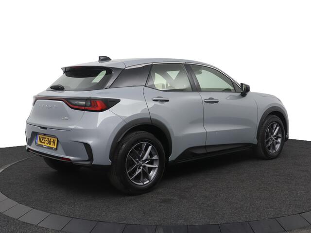 Lexus LBX 1.5 2WD | Comfort & Safety Pack | Stoelverwarming | Keyless Entry