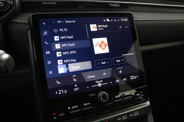 Lexus LBX 1.5 2WD | Comfort & Safety Pack | Stoelverwarming | Keyless Entry