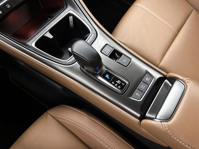 Lexus LBX Relax 2WD Advanced Pack | BTW voertuig | Mark Levinson | Bruin Leder | Memory Seat | Stoel+Stuurverwarming | Head-Up Display | Blind Spot Monitor | Full LED Adaptive | Elektrische achterklep |