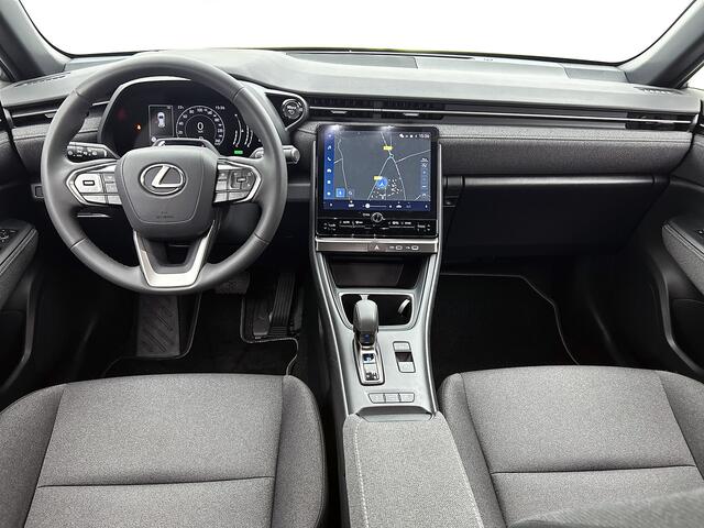 Lexus LBX 2WD | BTW voertuig | Navigatie | Apple CarPlay/Android Auto | Cruise Control Adaptive | Achteruitrijcamera | LED verlichting |