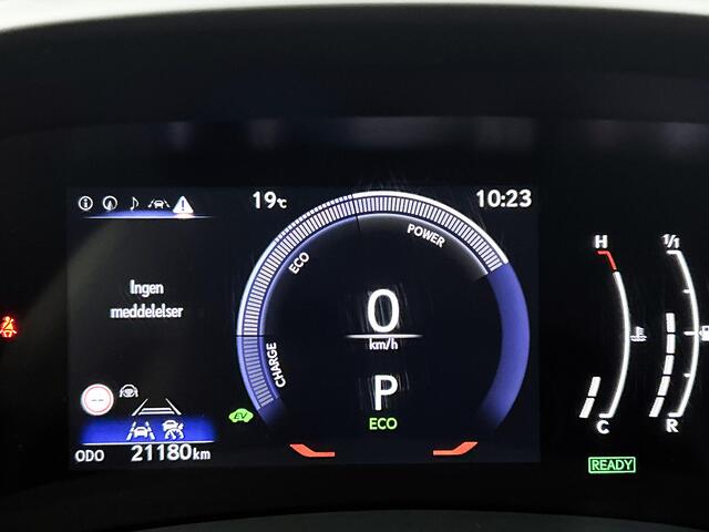 Lexus LBX 2WD | Comfort & Safety Pack | Lexus Link + | Safety Exit |