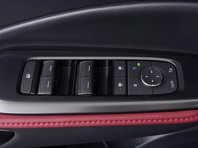 Lexus LBX 1.5 35th Edition 2WD | Advanced Pack | Mark Levinson Audio |