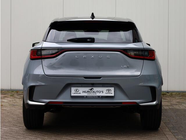 Lexus LBX 1.5 Cool 2WD | Carplay | Memory Seat | Leder/Suede