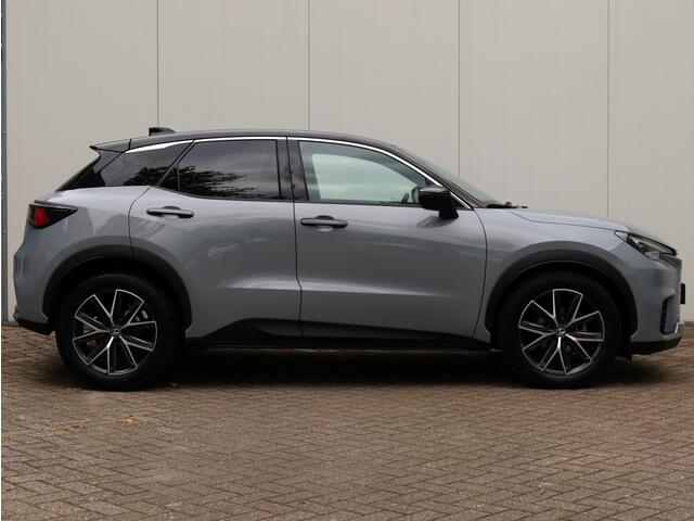 Lexus LBX 1.5 Cool 2WD | Carplay | Memory Seat | Leder/Suede