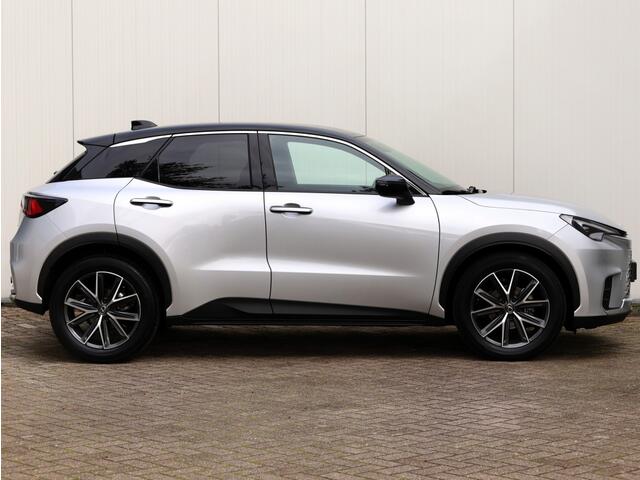 Lexus LBX 1.5 Cool 2WD | Tech Pack | NL-Auto | Trekhaak |