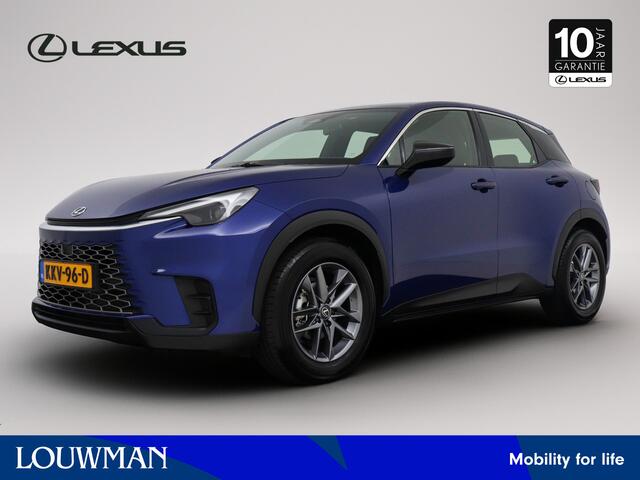 Lexus LBX 1.5 2WD