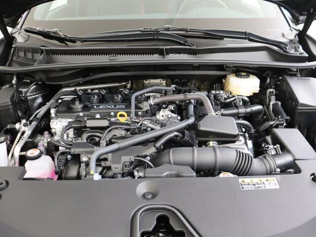 Lexus LBX 1.5 35th Edition 2WD | Demo | Direct Leverbaar | Elektrische Bestuurderstoel met Geheugen |
