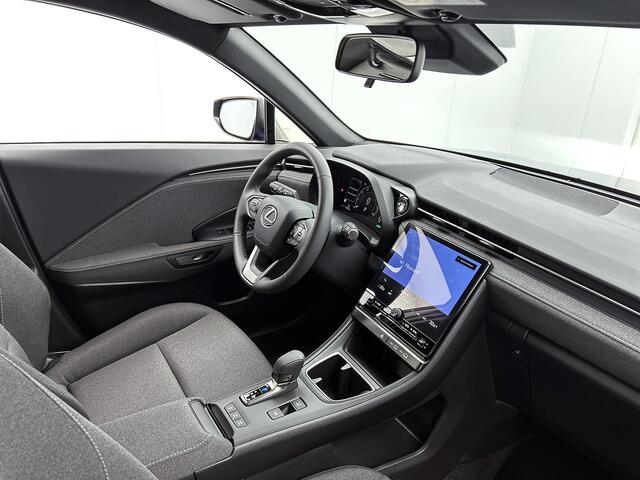 Lexus LBX 2WD | Apple CarPlay / Android Auto (Navigatie) |
