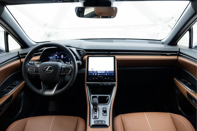 Lexus LBX Relax 2WD | Tech Pack | Carplay | Keyless Entry/Start |