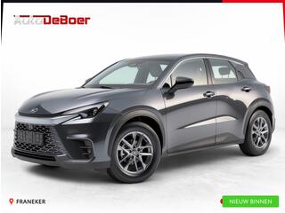 Lexus LBX 1.5 Business Line 2WD | Comfort + Safety