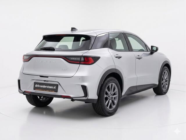 Lexus LBX 2WD | Achteruitrijcamera | Apple Carplay/Android Auto | Cruise control adaptief | Voorstoelen verwarmd | keyless entry/start | – foto 2