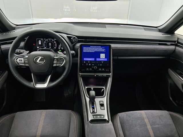 Lexus LBX Cool 2WD | Parkeersensoren V+A | Blindspot | Stuur-Stoelverwarming | – foto 4