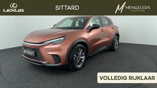 Lexus LBX 1.5 2WD | Rijklaar | Safety-Comfort pack