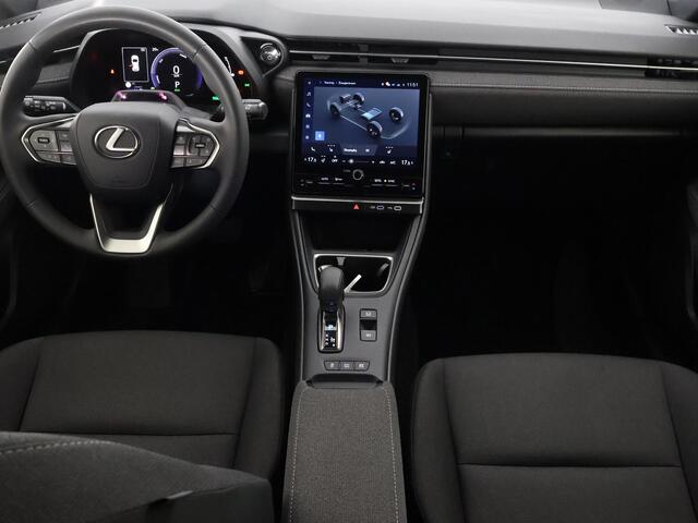 Lexus LBX 1.5 Business Line 2WD | Dodehoek detectie | Stuur- & Stoelverwarming | Navigatie | Parkeersensoren – foto 6