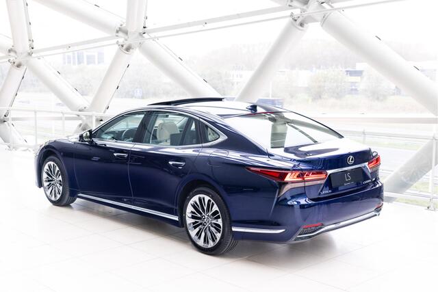 Lexus LS 500h AWD President Line | Ottoman seat | Massage function |