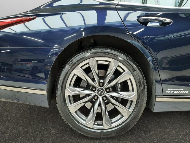 Lexus LS 500h AWD F Sport Line | De top in Luxe & Comfort |