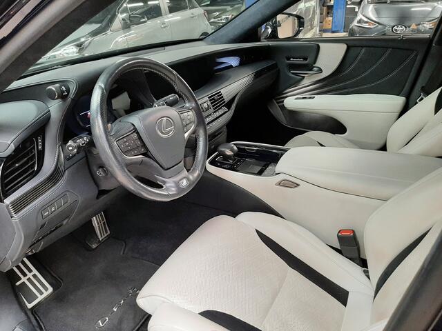 Lexus LS 500h AWD F Sport Line | De top in Luxe & Comfort |