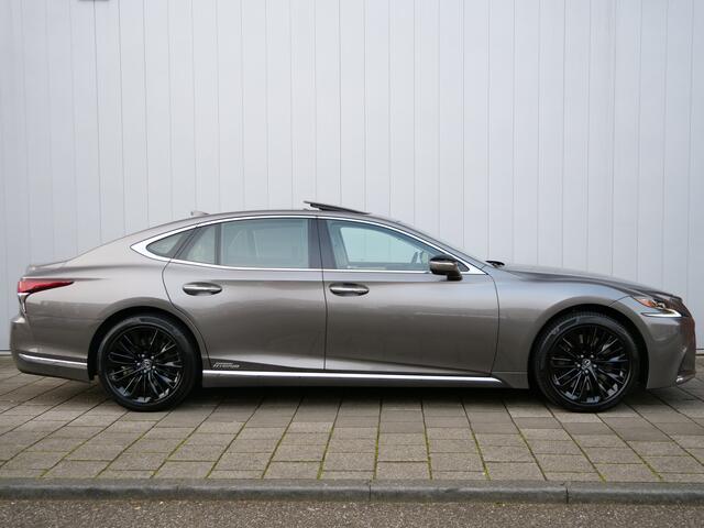 Lexus LS 500h AWD President Line Hybride 359 Pk Automaat Navi / Leer / Schuifdak / Entertainment systeem achter / Camera / Stoelverwarwing en koeling