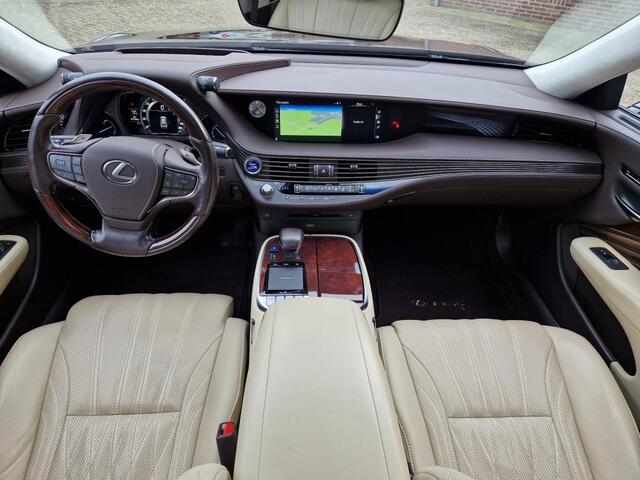 Lexus LS 500h Executive Line Mark Levinson NL-auto Schuifdak 360 Camera