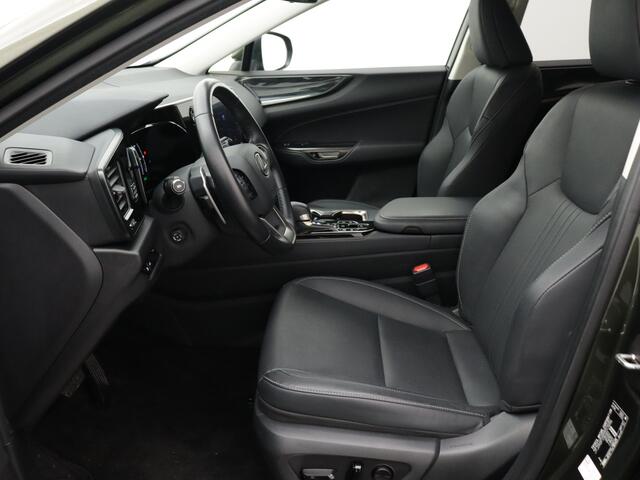 Lexus NX 450h+ AWD Business Line | 18"LM Velgen | Leder | Stuur-/Stoelverwarming | Elektrisch Verstelbare Stoel | Elektrische Achterklep |