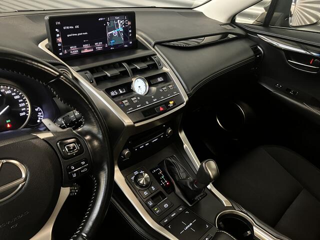 Lexus NX 300 HYBRID/NAVI/LED/CAM/KEY-LESS/ADAPTIVE CRUISE/ENZ