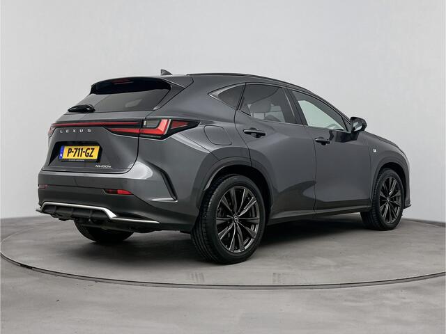 Lexus NX 450h+ AWD F Sport Line | NL-Auto | Stoelverwarming/koeling | 360° Camera | Elektrisch verstelbare stoel met geheugen |