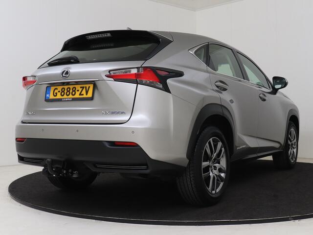 Lexus NX 300h AWD Business Line Pro | Panoramadak | Lederen Bekleding | Trekhaak |