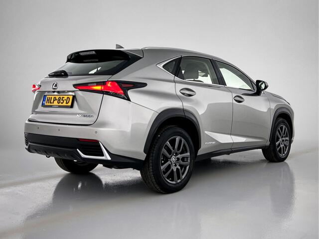 Lexus NX 300h AWD Business Line Limited | Navigatie | Leder |