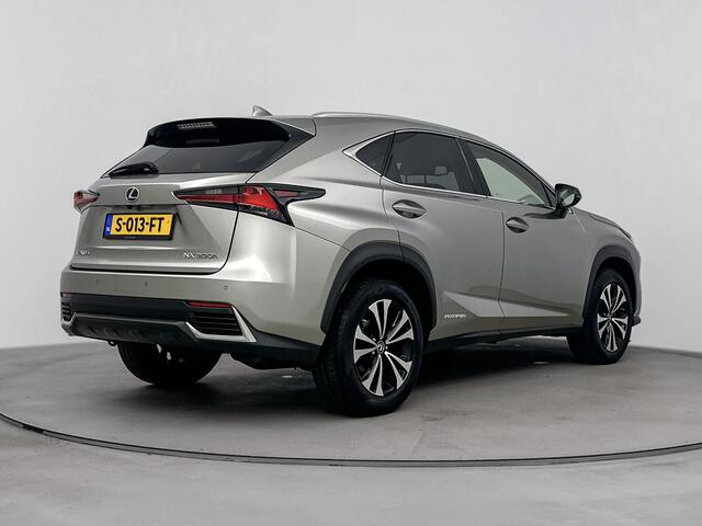 Lexus NX 300h AWD Ultimate Edition Limited | Stoelverwarming | Triple-Led | Adaptive Cruise control |
