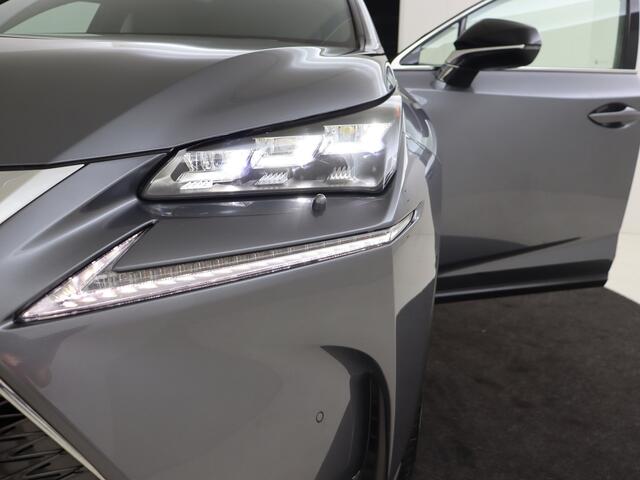 Lexus NX 300h AWD F Sport Line | Sunroof | Adaptieve Cruisecontrol | Sportstoelen |