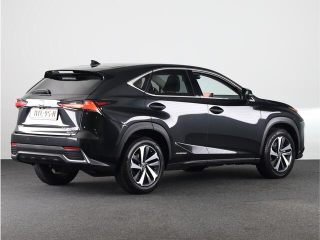 Lexus NX 300h AWD President Line Limited | Mark Levinson Audio | 360° Camera | Stoelverwarming -/ Ventilatie |