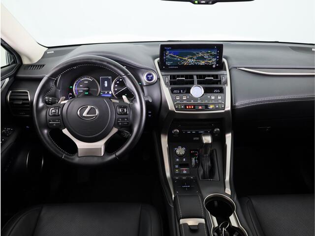 Lexus NX 300h AWD President Line Limited | Mark Levinson Audio | 360° Camera | Stoelverwarming -/ Ventilatie |