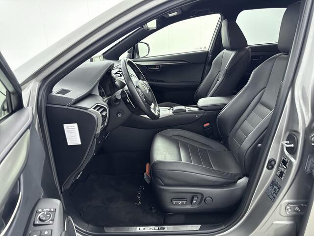 Lexus NX 300h AWD F Sport Line | Adaptive Cruise | Parkeersensoren | Stoelverwarming |